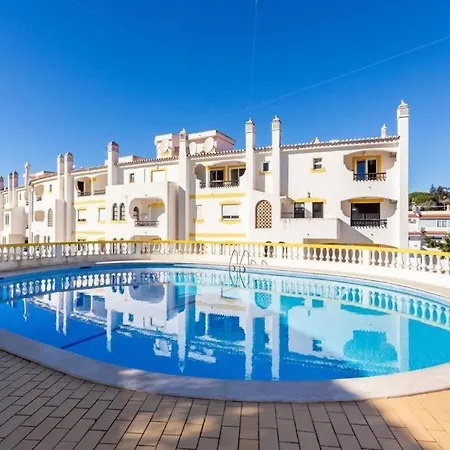 Sunny Duplex W/ Pool & Balcony By Lovelystay Appartement